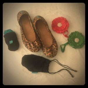 Rarely Worn Leopard Tieks